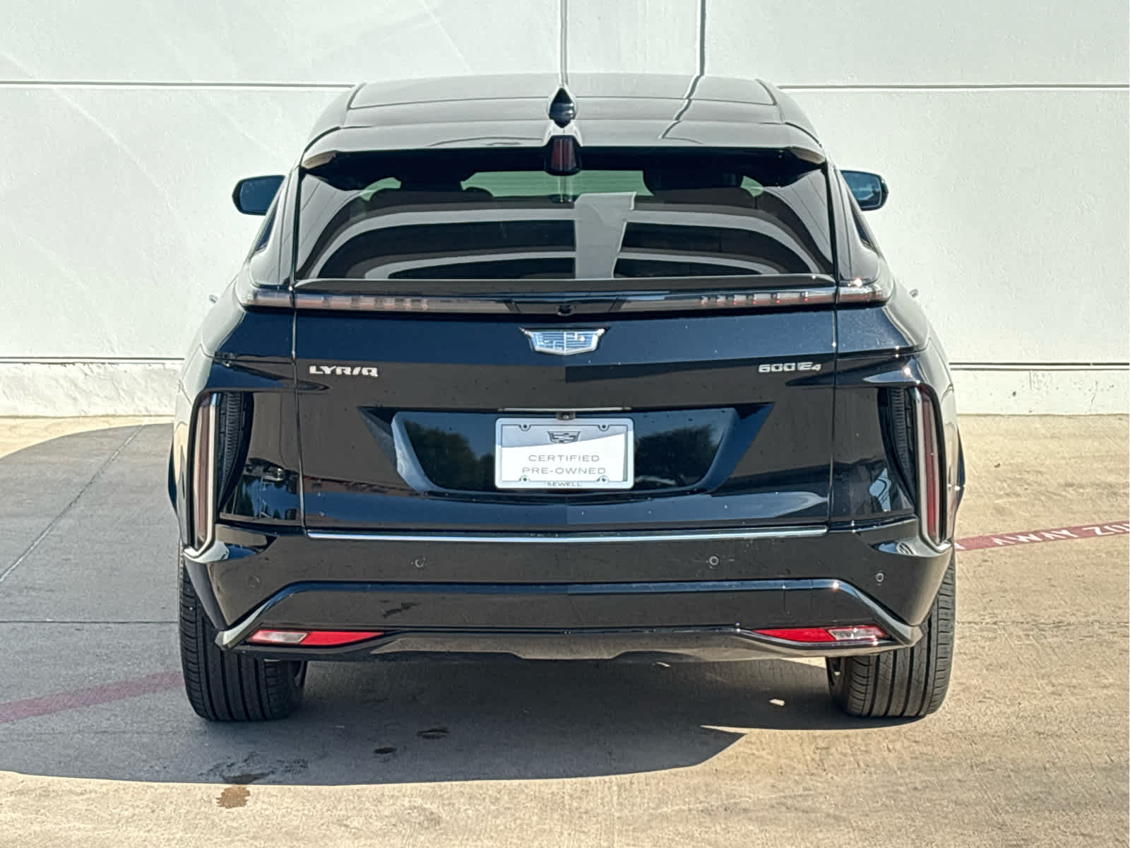 2024 Cadillac Lyriq photo 6
