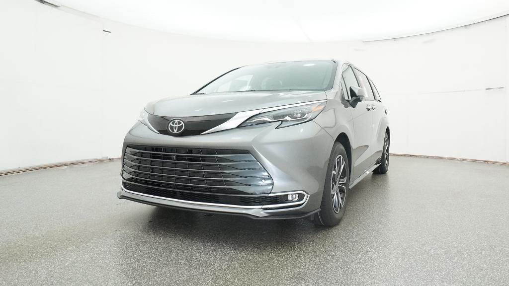 2026 Toyota Sienna Platinum photo 4
