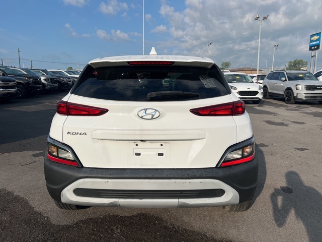 2022 Hyundai Kona SE photo 4