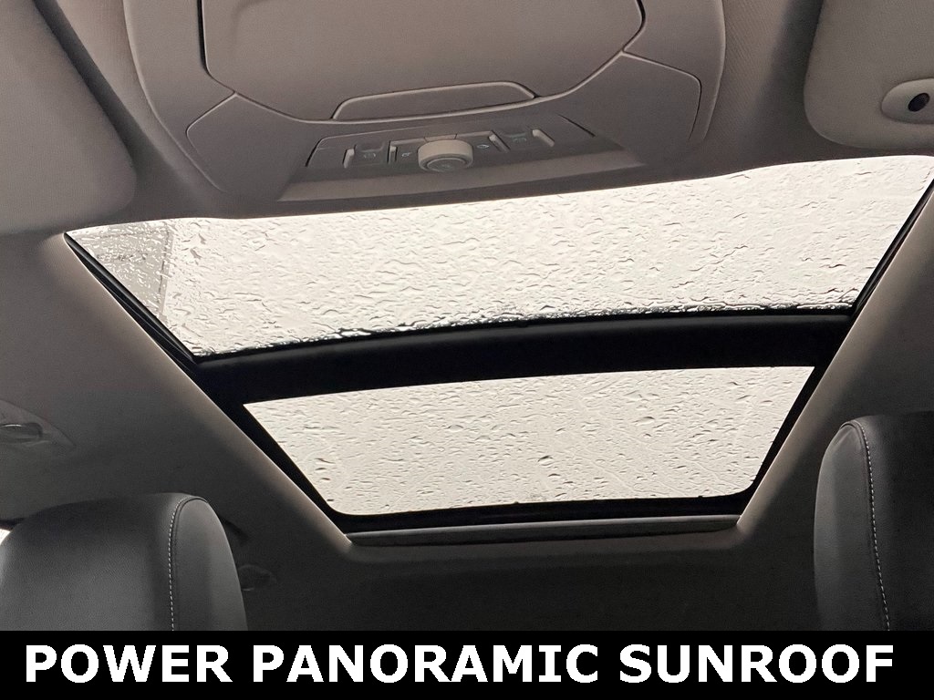 2014 Ford Escape Titanium photo 4