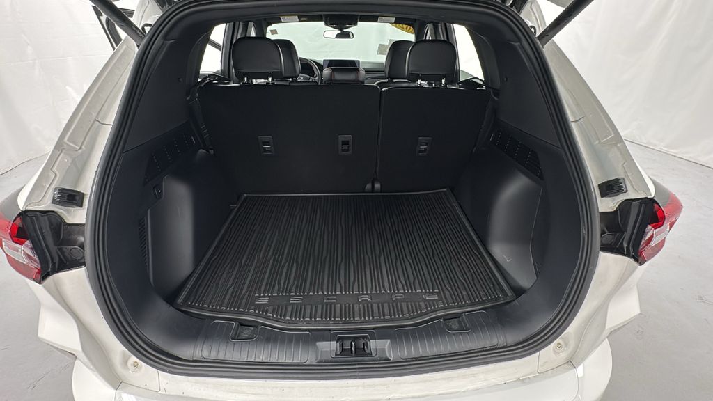 2024 Ford Escape ST-Line Select photo 15