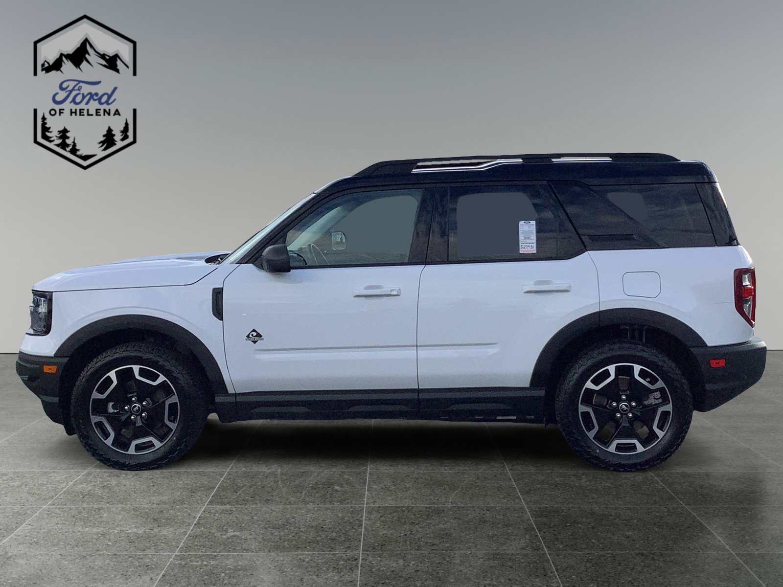 2021 Ford Bronco Sport Outer Banks photo 2