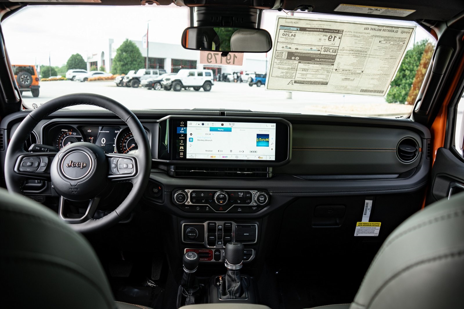 2025 Jeep Gladiator Mojave photo 19