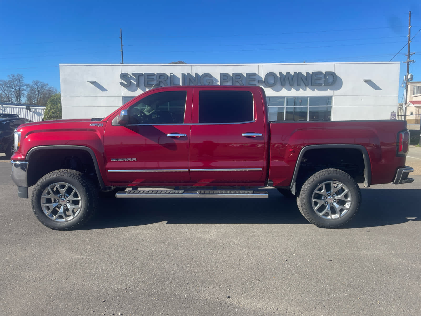 2018 GMC Sierra 1500 SLT's photo