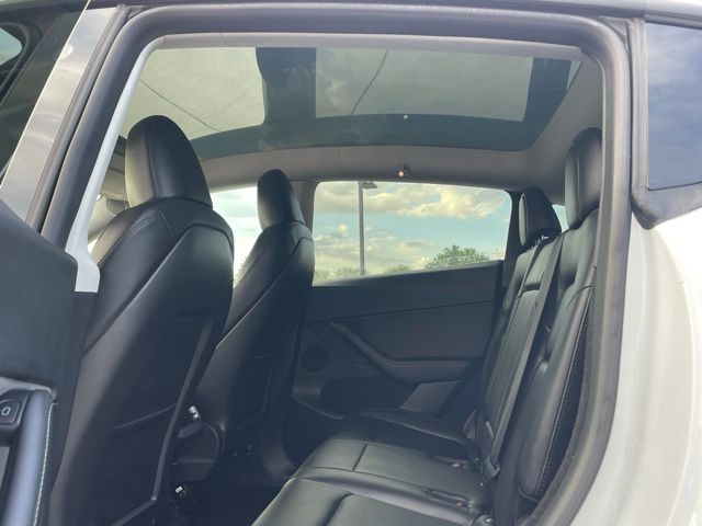 2023 Tesla Model Y Performance photo 6