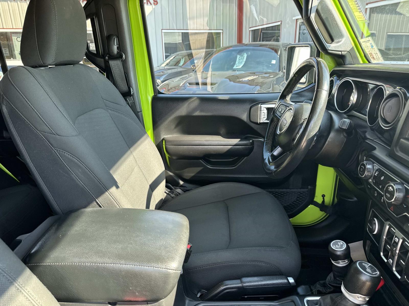 2021 Jeep Wrangler Sport Altitude photo 9