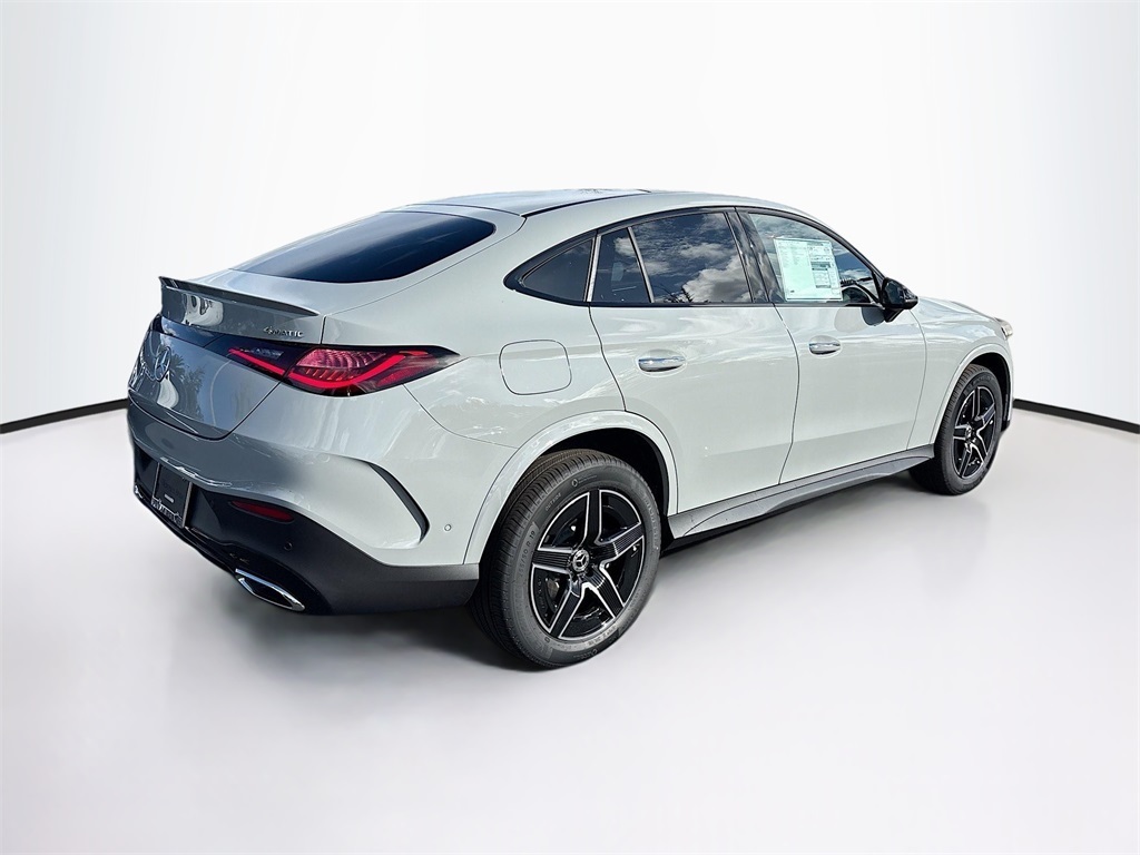 2026 Mercedes Benz GLC 300 4MATIC photo 4