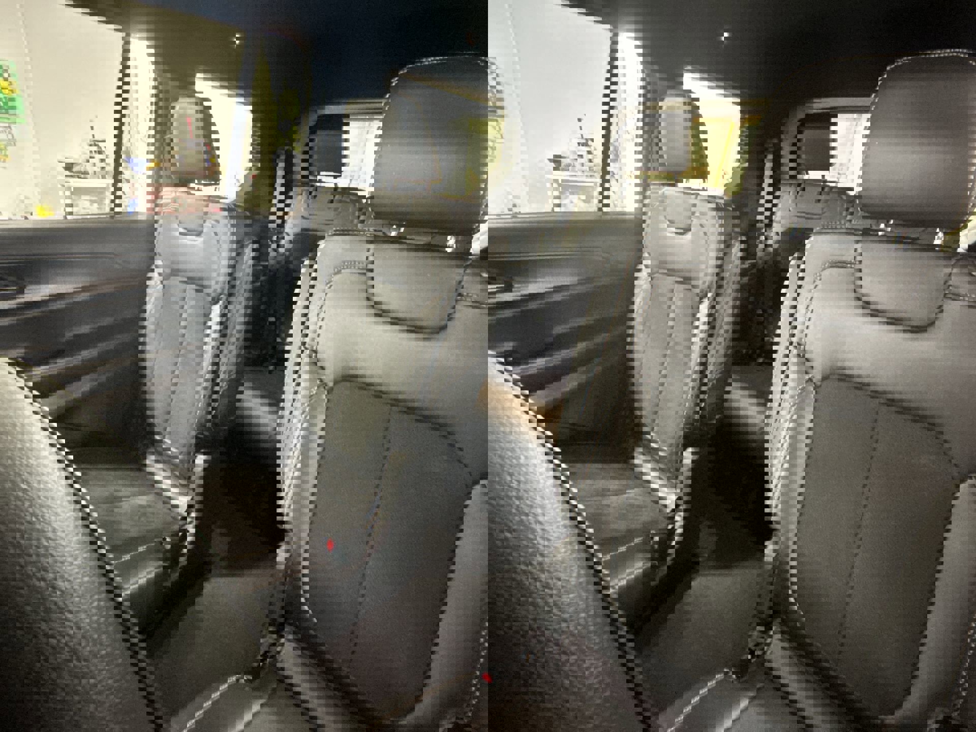 2023 Jeep Grand Cherokee Laredo Altitude photo 21