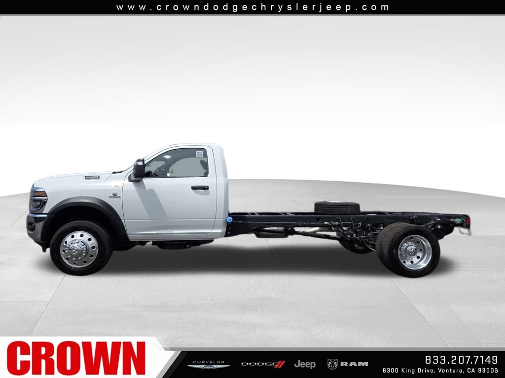 2026 Ram 5500 Tradesman photo 6