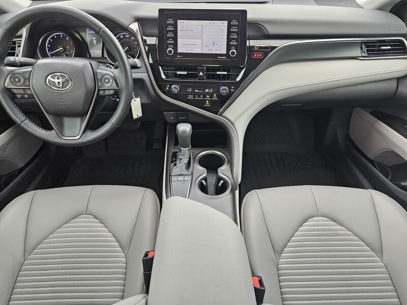 2023 Toyota Camry SE photo 12