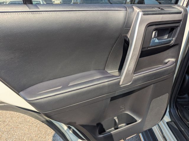 2022 Toyota 4Runner Limited photo 13