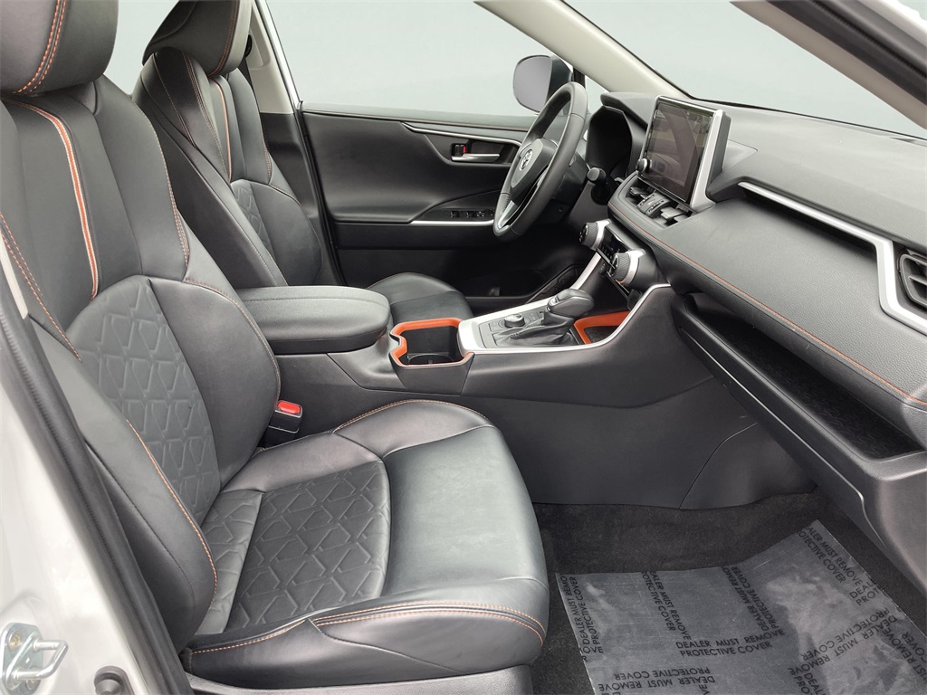 2024 Toyota RAV4 Adventure photo 17