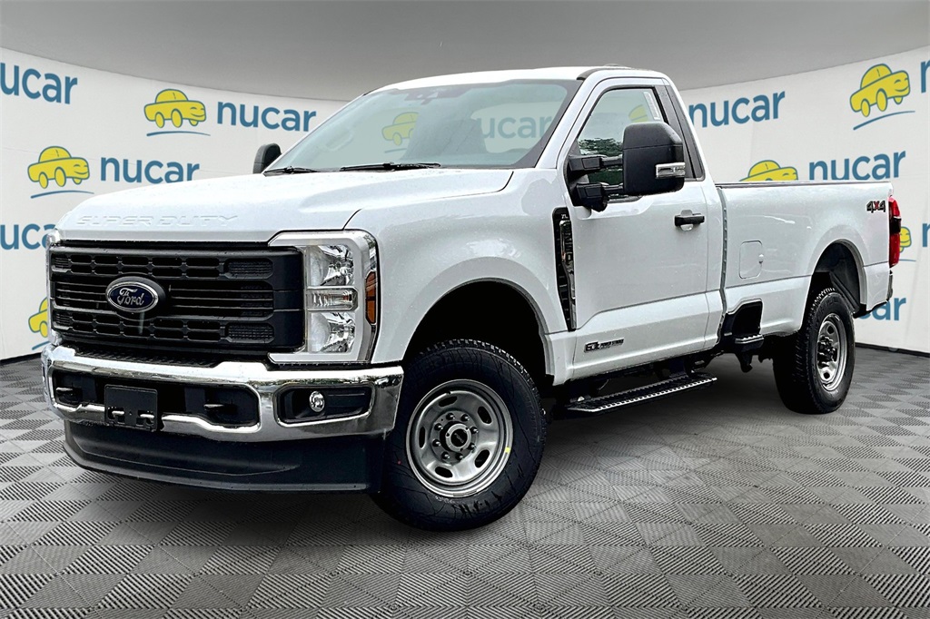 2025 Ford F-250 photo 2