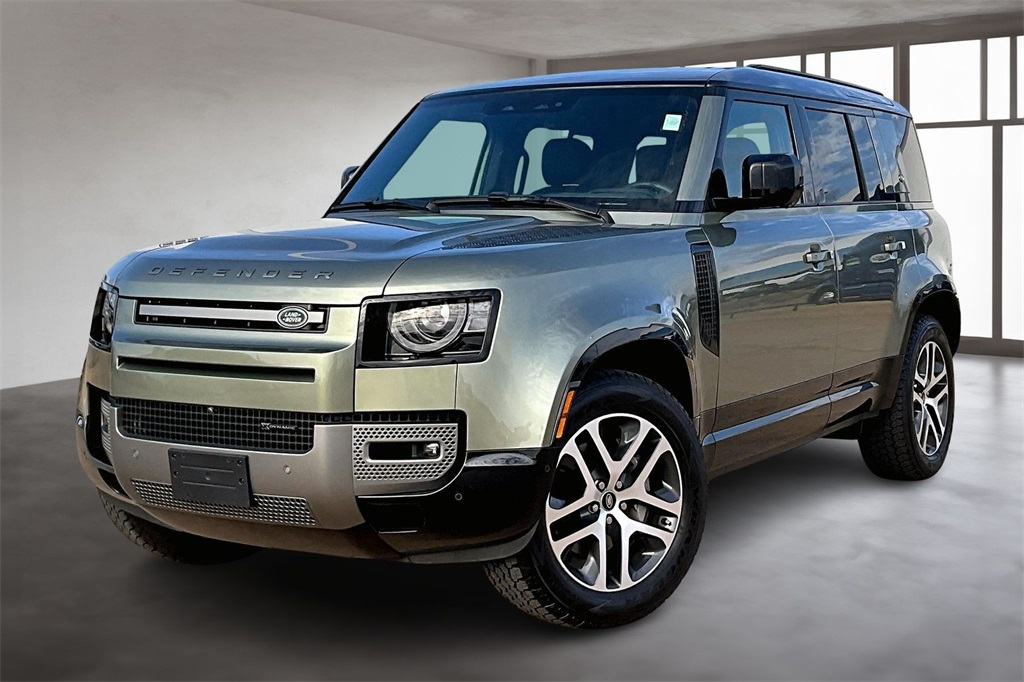2023 Land Rover Defender X-Dynamic SE's photo