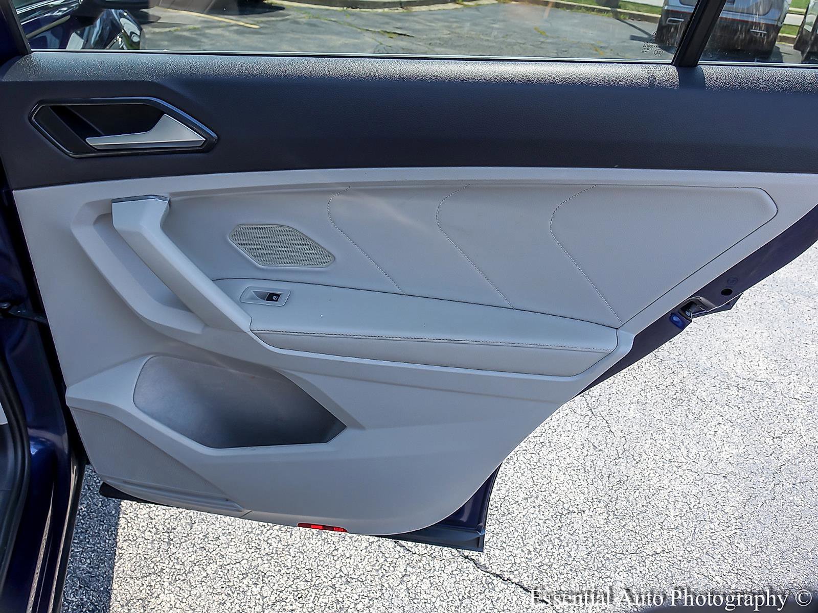 2022 VOLKSWAGEN TIGUAN - Image 21