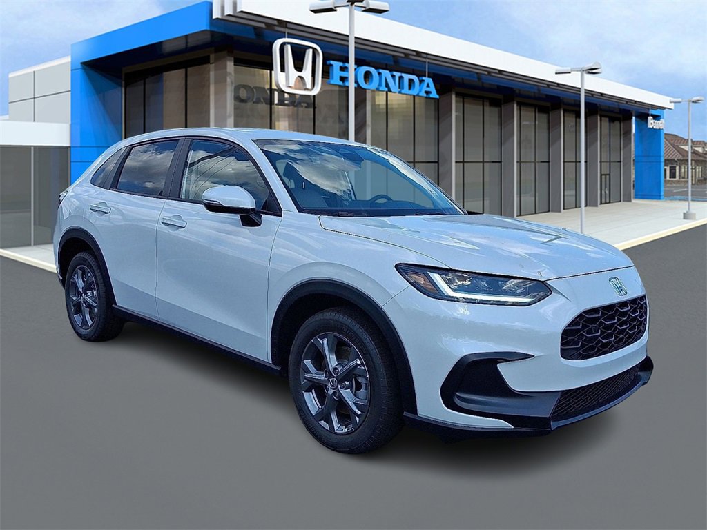 2026 Honda HR-V LX's photo