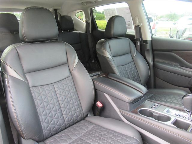 2023 Nissan Murano Platinum photo 9