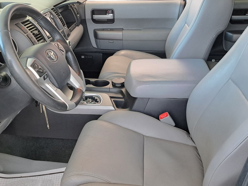 2014 Toyota Sequoia Limited photo 22