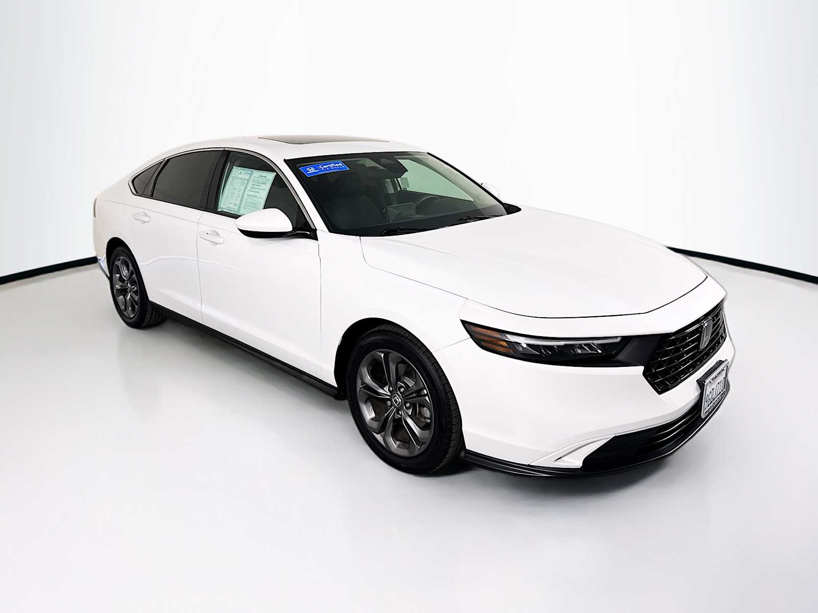 2023 Honda Accord EX's photo