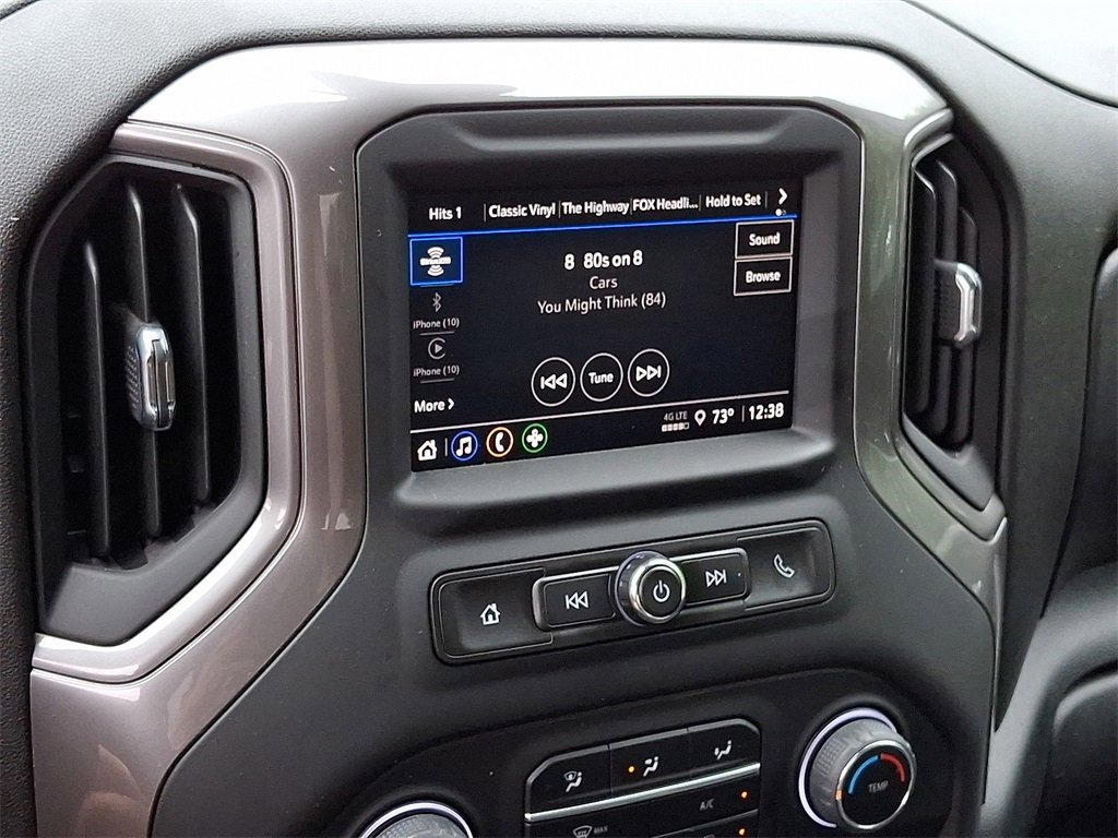 2022 Chevrolet Silverado 1500 Custom photo 15