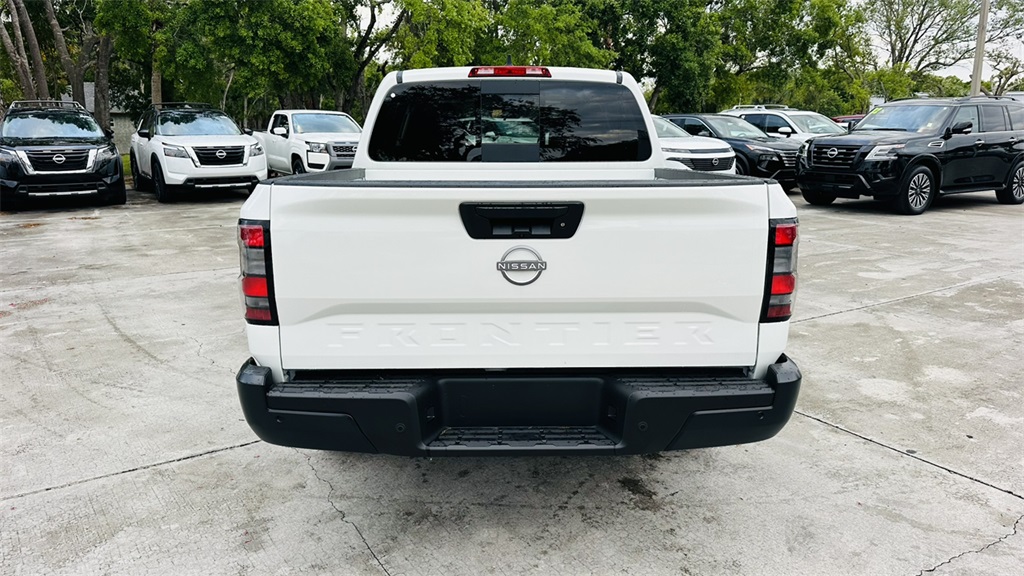 2026 Nissan Frontier S photo 6