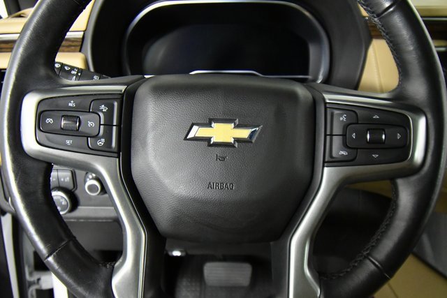 2023 Chevrolet Tahoe Premier photo 2