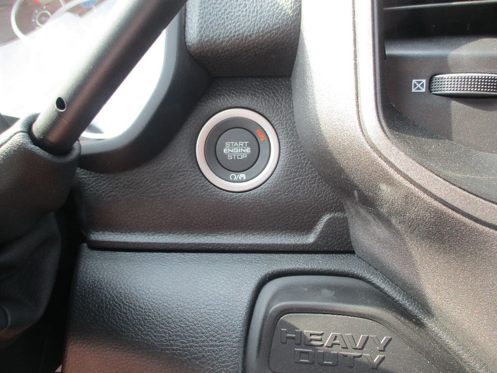2026 Ram 2500 Tradesman photo 6