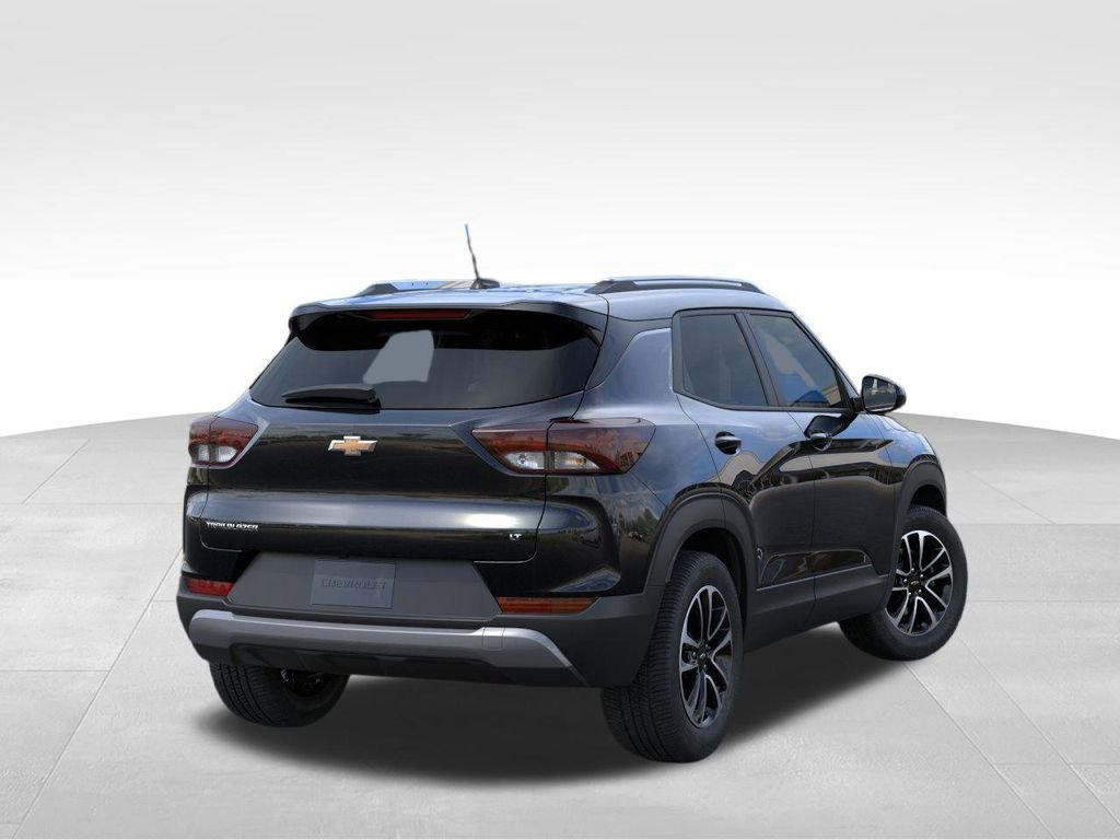 2026 Chevrolet Trailblazer LT photo 4