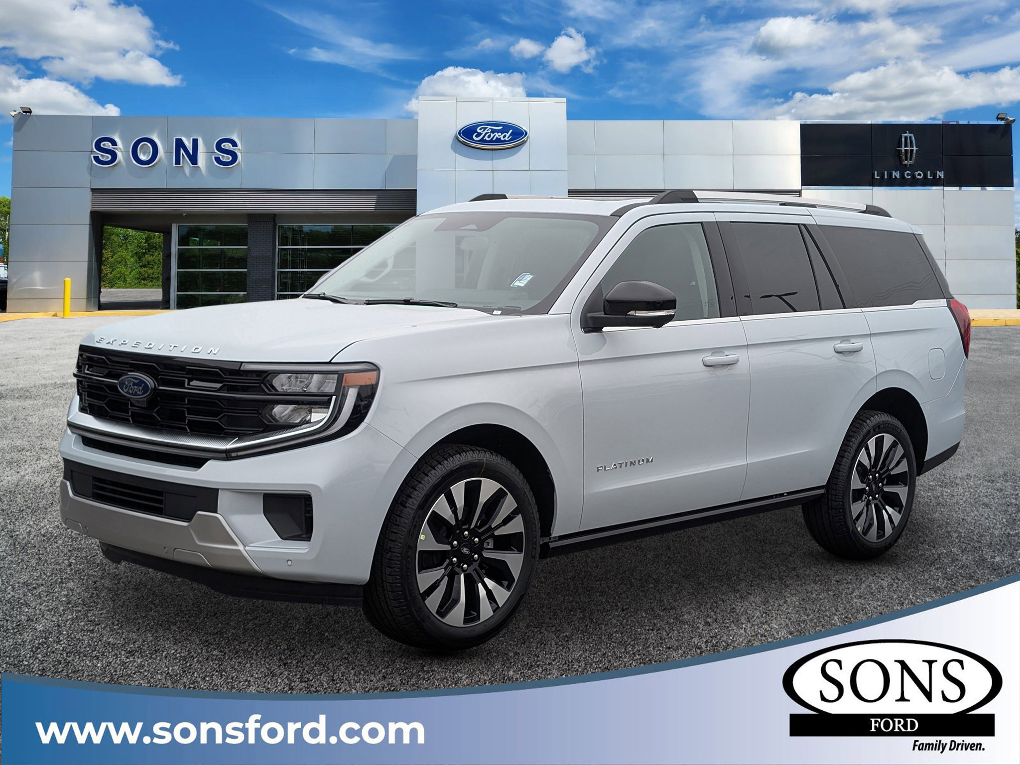 2026 Ford Expedition Platinum's photo