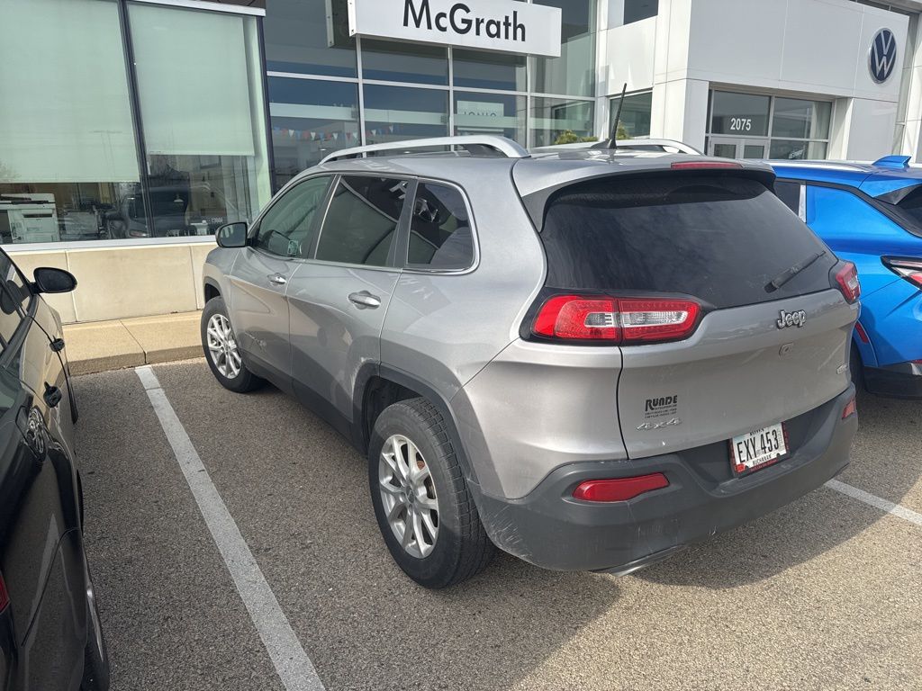 2017 Jeep Cherokee Latitude photo 4