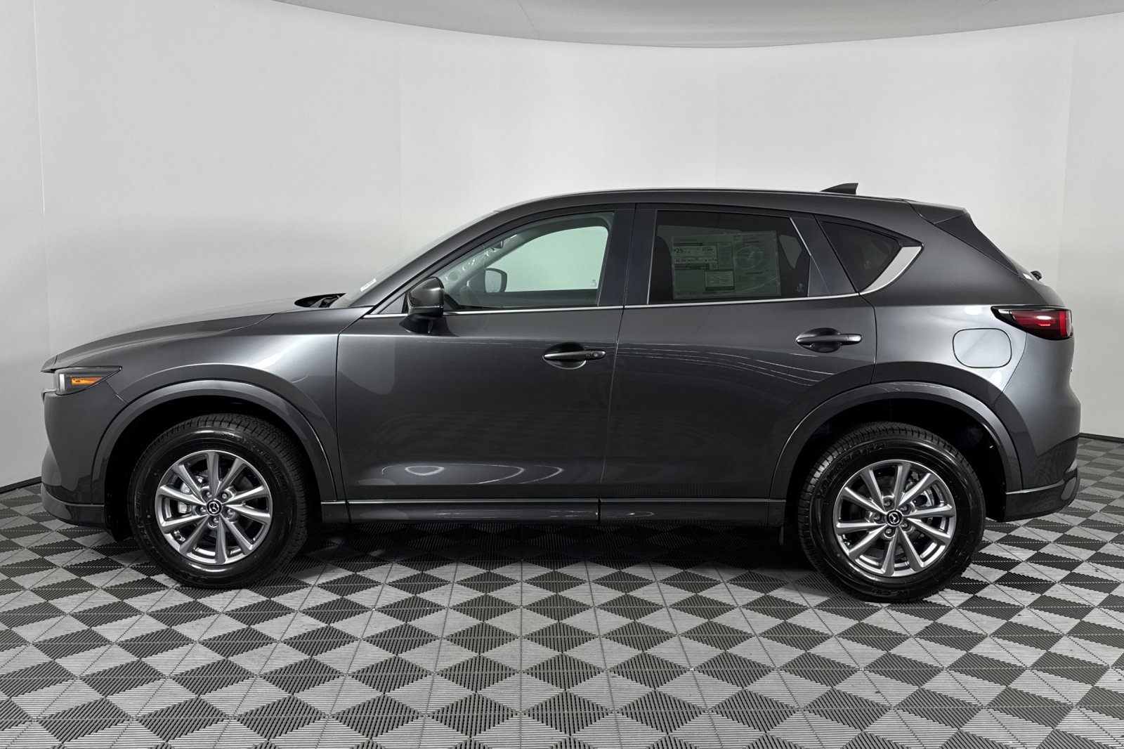 2025 Mazda CX-5 2.5 Select photo 7