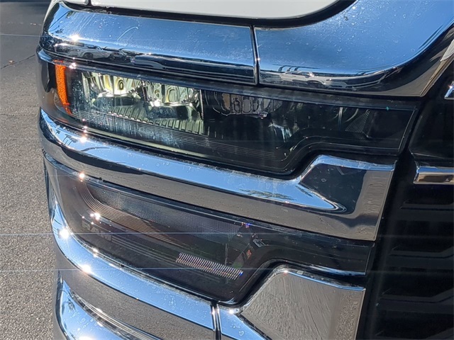 2026 Ram 3500 Big Horn photo 9