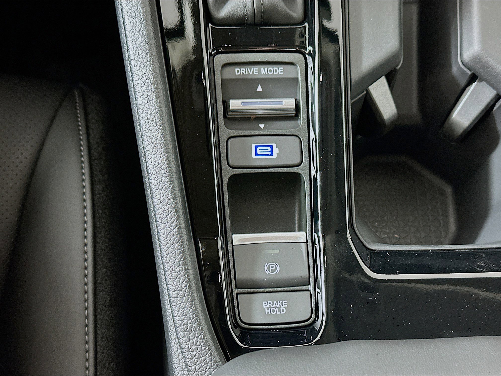 2025 Honda Accord Hybrid EX-L photo 19