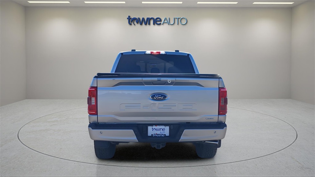 2023 Ford F-150 XLT photo 4