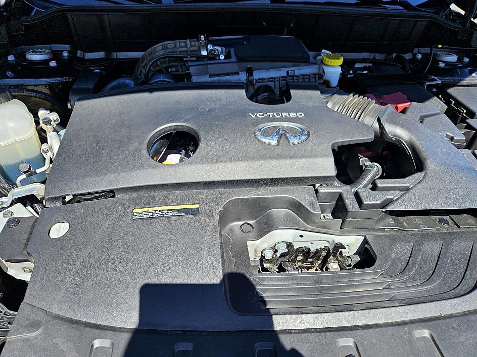 2023 Infiniti QX55 Essential photo 17