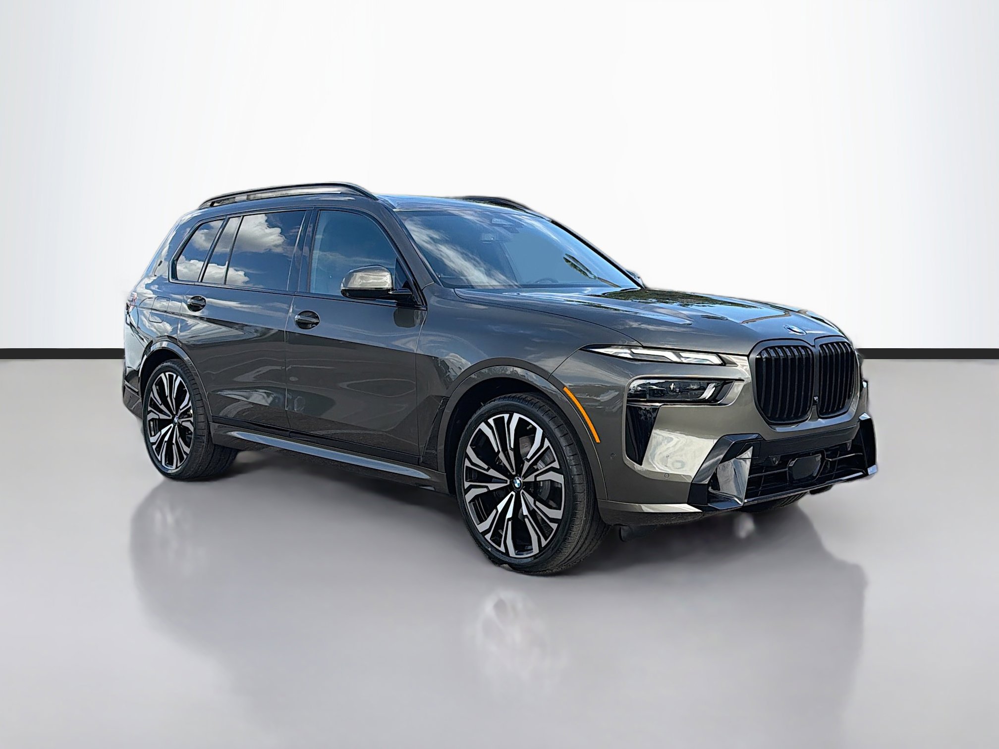 2026 BMW X7 40i's photo