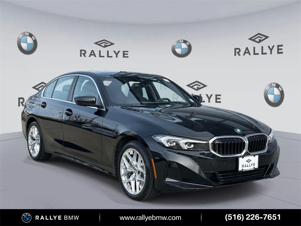 2025 BMW 3 Series 330i's photo