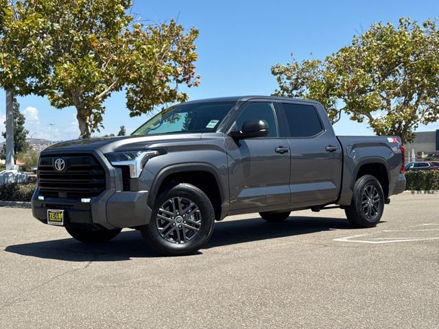 2023 Toyota Tundra SR5 photo 2