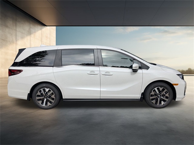 2026 Honda Odyssey EX-L photo 3