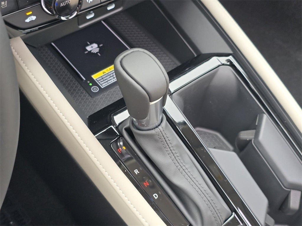 2025 Honda Accord Hybrid Touring photo 29