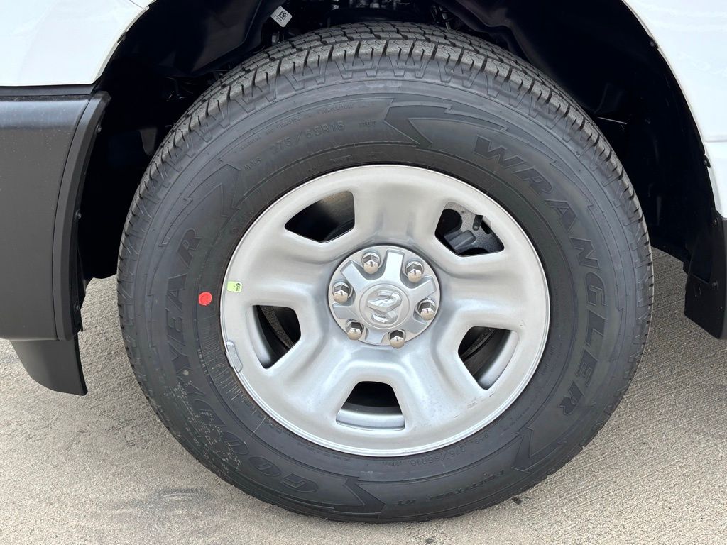 2026 Ram 1500 Tradesman photo 24