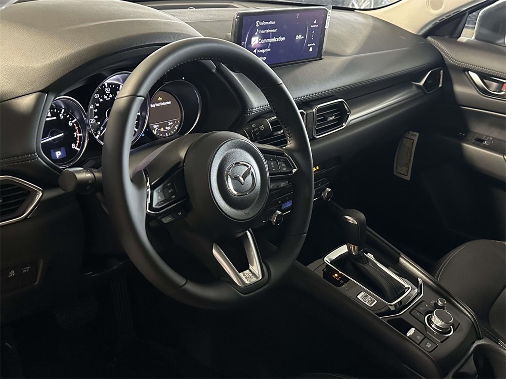 2025 Mazda CX-5 2.5 S Preferred photo 2