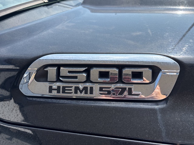 2022 Ram 1500 Laramie photo 15