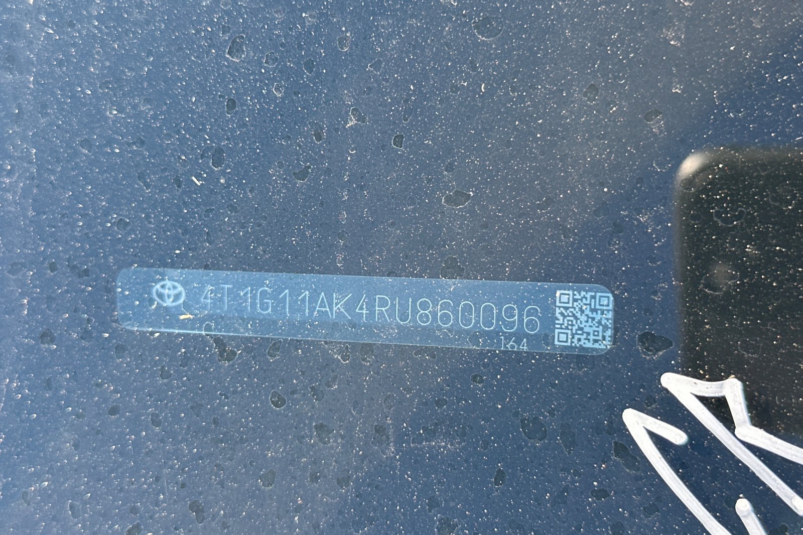 2024 Toyota Camry SE photo 2