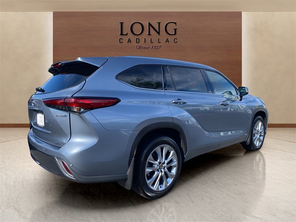 2021 Toyota Highlander Hybrid Limited photo 5
