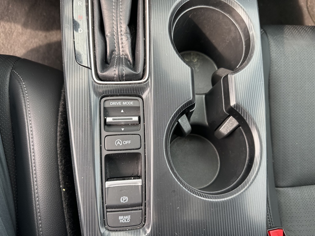 2024 Honda Civic Hatchback Sport Touring photo 17