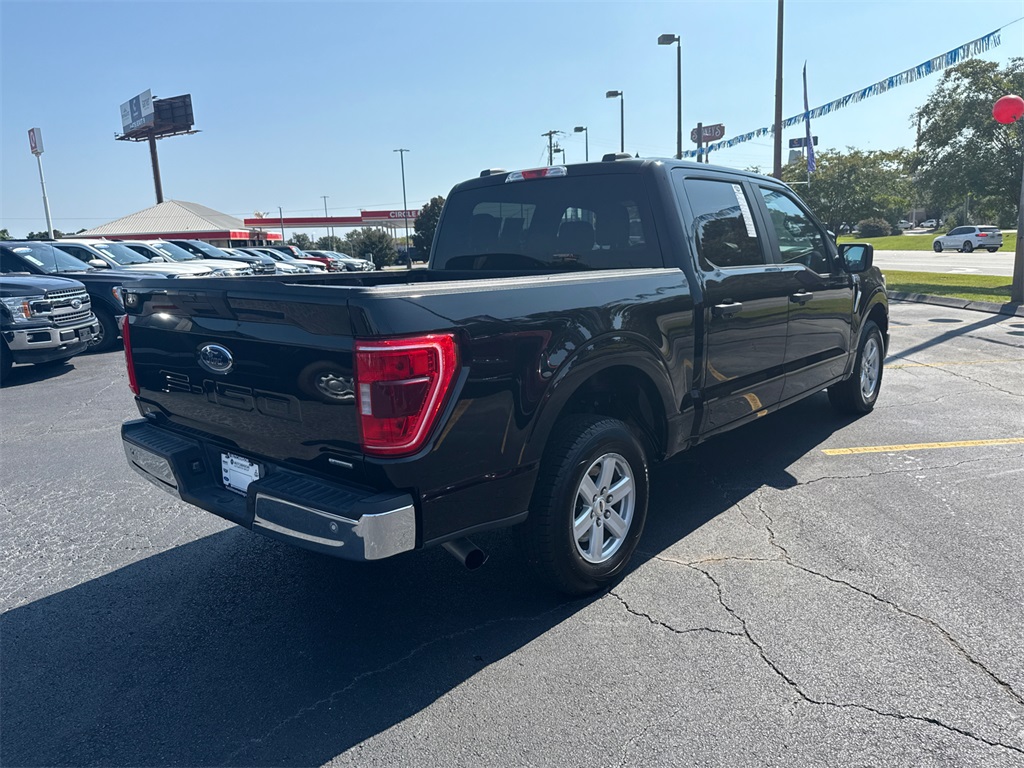 2023 Ford F-150 XLT photo 2