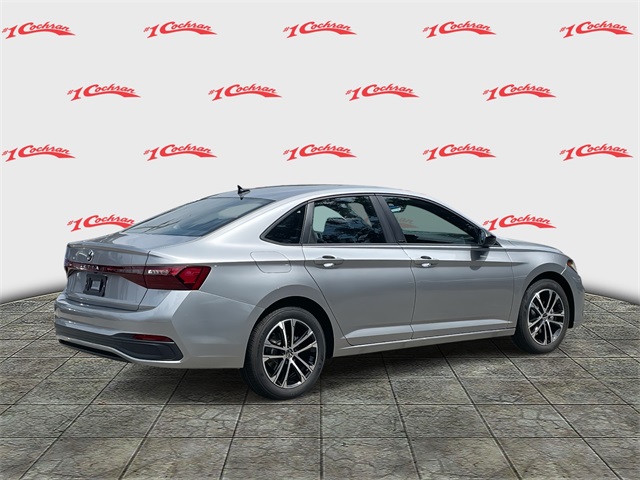 2025 Volkswagen Jetta 1.5T Sport photo 3