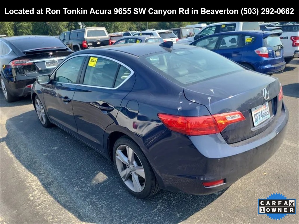 2013 Acura ILX 2.0L Premium photo 3