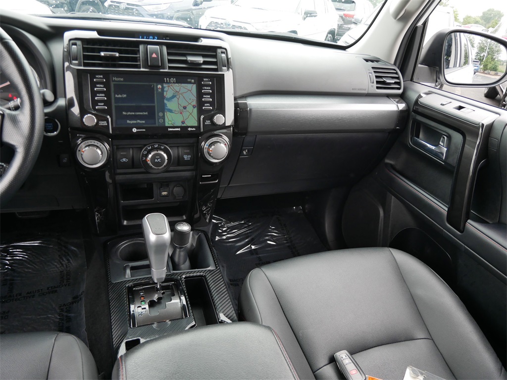 2024 Toyota 4Runner TRD Off-Road Premium photo 12